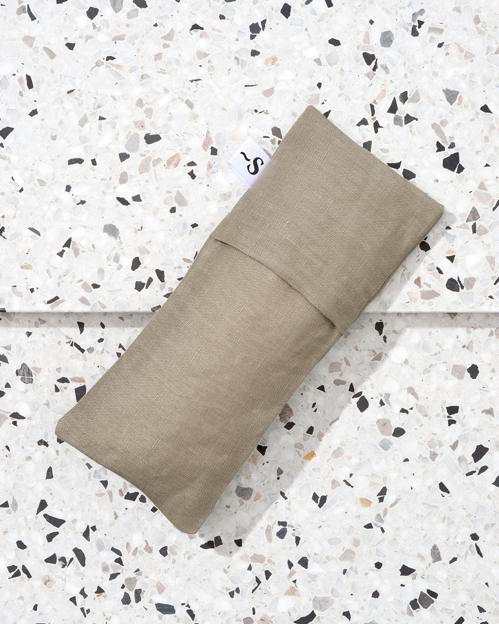 SHIKOBA AROMATHERAPY EYE PILLOW - STONE